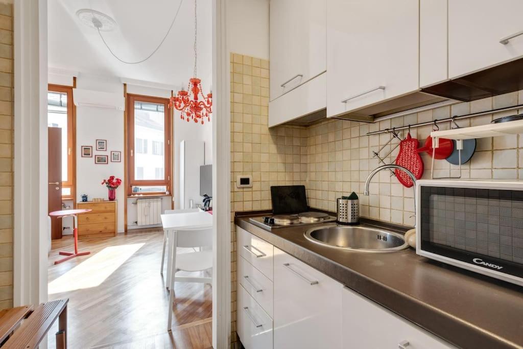 Easylife - Bello E Luminoso Flat In Zona Centrale Milan Bagian luar foto